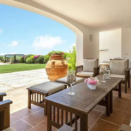 Villa Emanuel: Seaside Retreat With Private Pool *