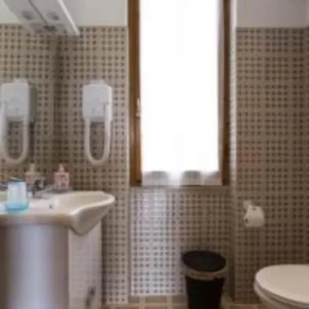 Emanuel: Seaside Retreat With Private Pool Villa Alghero