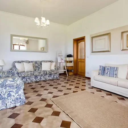 Villa Emanuel: Seaside Retreat With Private Pool