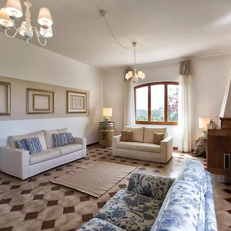 Emanuel: Seaside Retreat With Private Pool Villa *