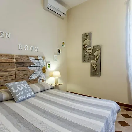 Emanuel: Seaside Retreat With Private Pool Villa Alghero