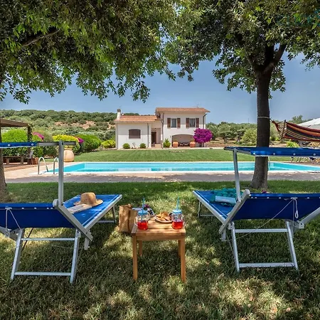 Villa Emanuel: Seaside Retreat With Private Pool *