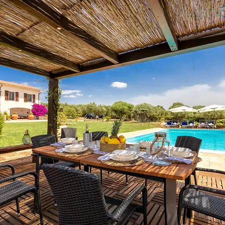 别墅 Clicksardegna Emanuel Ad Con Vista Mare Spettacolare, Piscina Indipendente Per 8 Persone