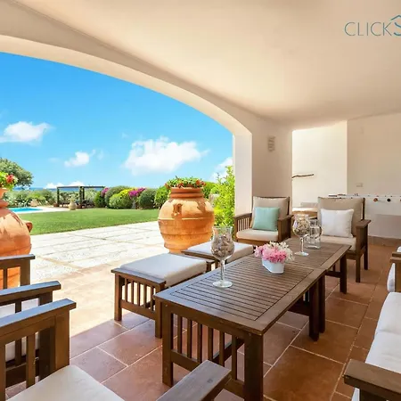 别墅 Clicksardegna Emanuel Ad Con Vista Mare Spettacolare, Piscina Indipendente Per 8 Persone *